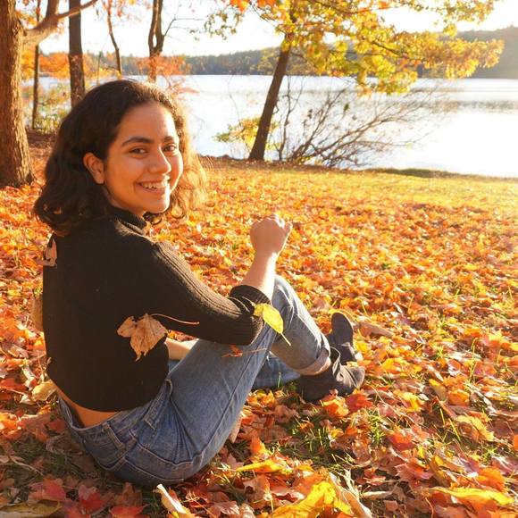 Meet your Posher, Christine - Picture 1 of 1